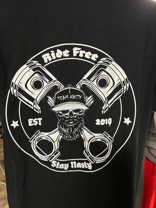 Team Nasty Ride Free Stay Nasty Men's T-shirt